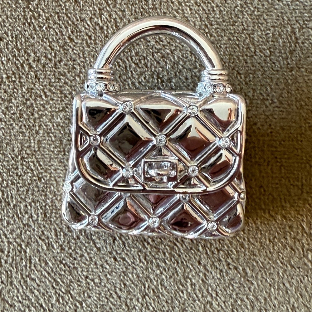 St John Vintage Silver Toned/Rhinestone Quilted Purse Brooch Very Good Condition - Picture 8 of 9